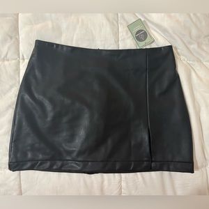 NWT Black Fuax Leather Skirt with Slit